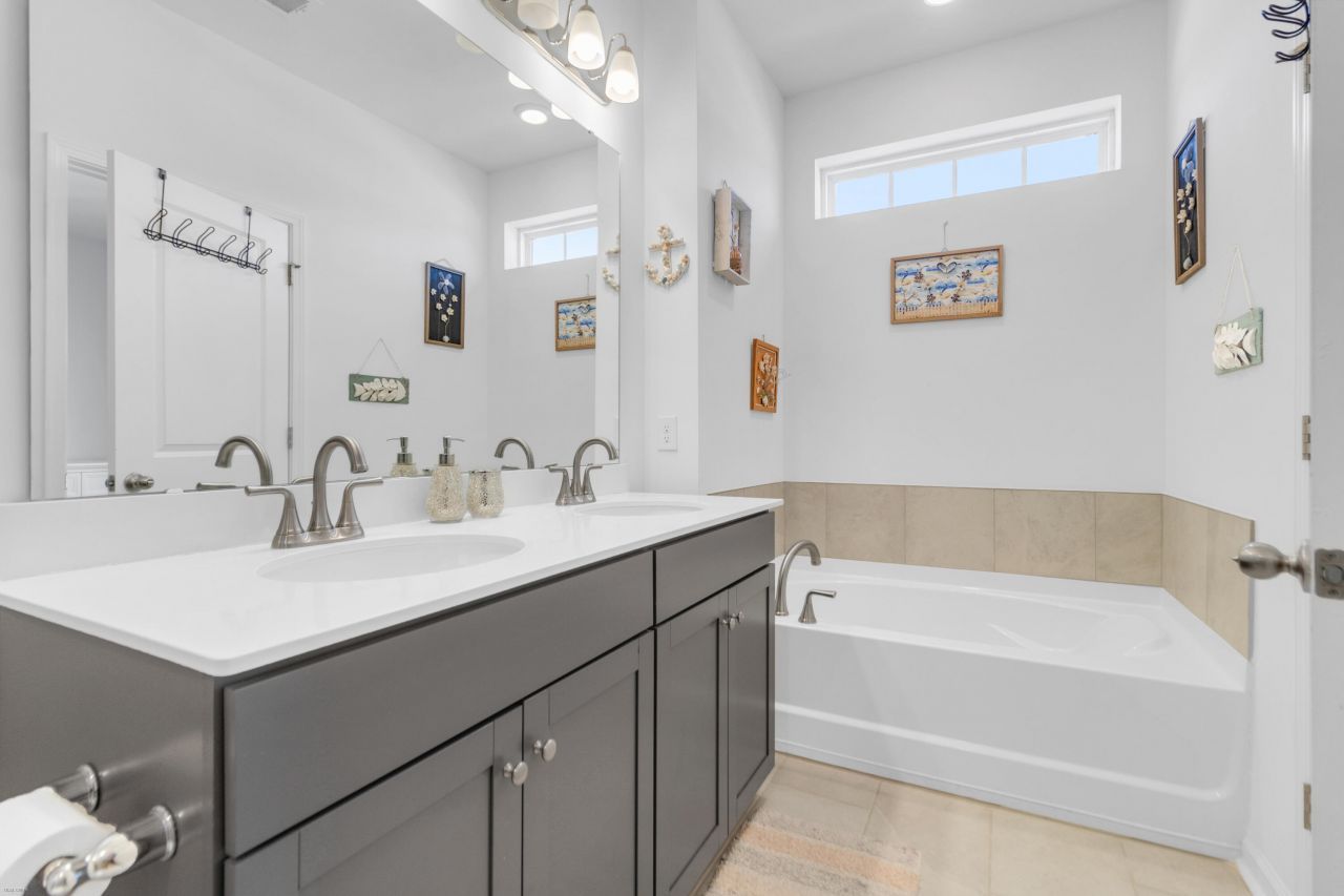 865 Recess Point Dr 25 Drive Photo 24