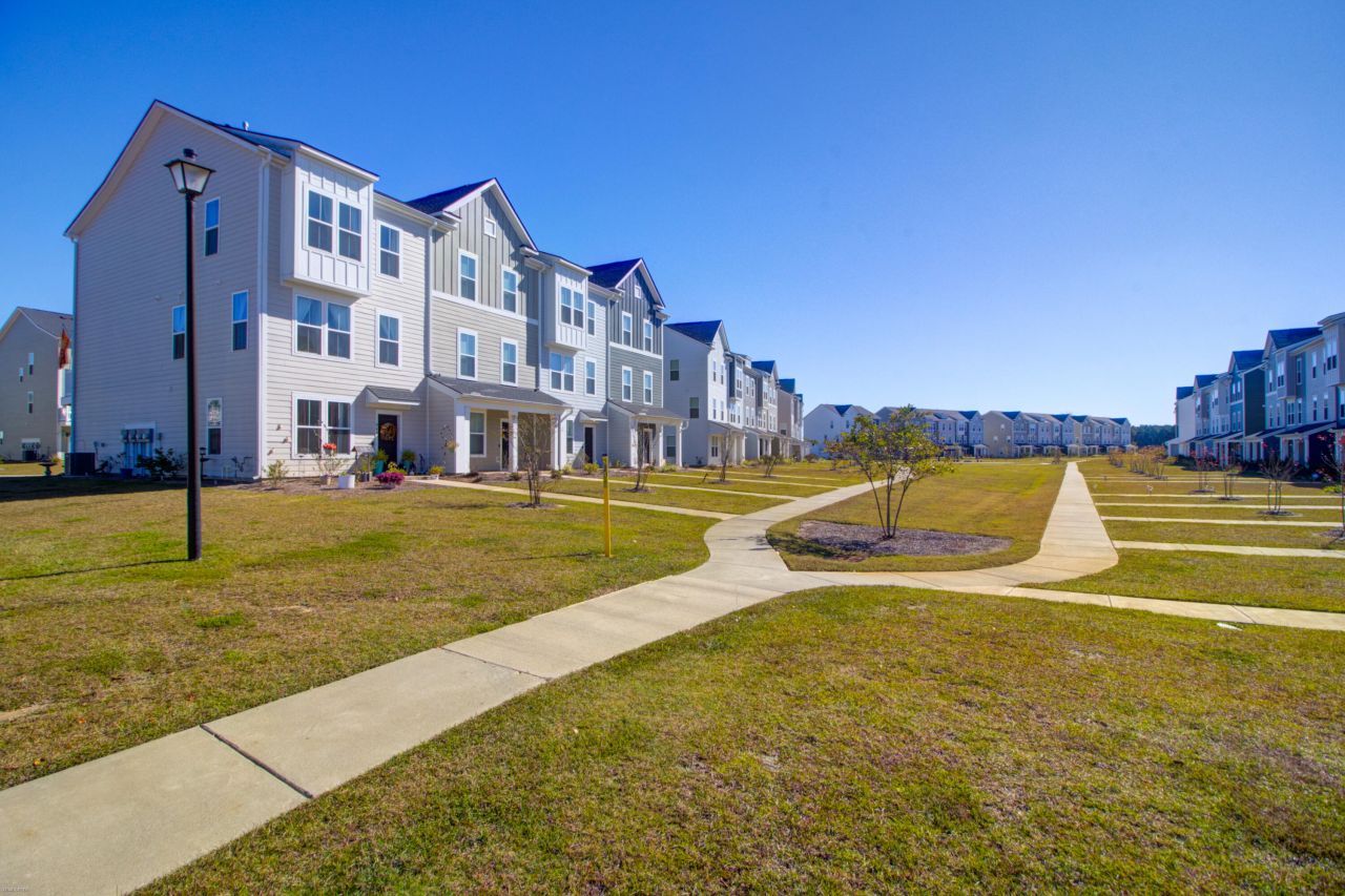 865 Recess Point Dr 25 Drive Photo 39