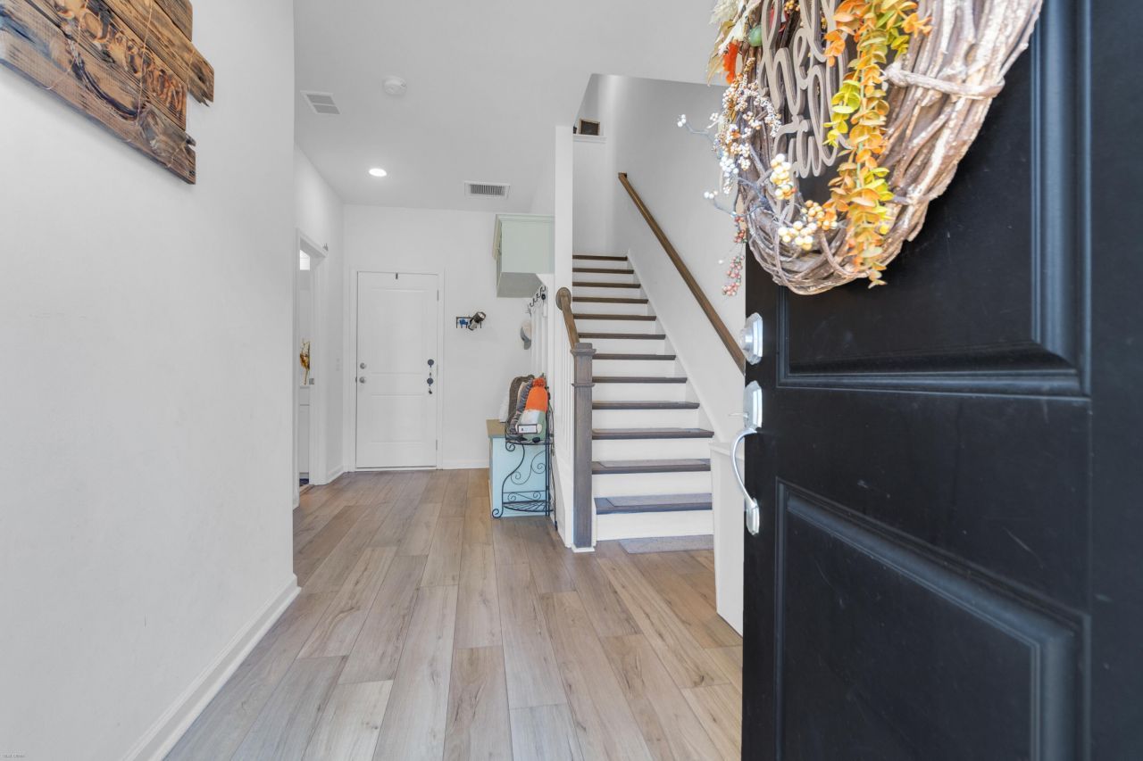 865 Recess Point Dr 25 Drive Photo 6