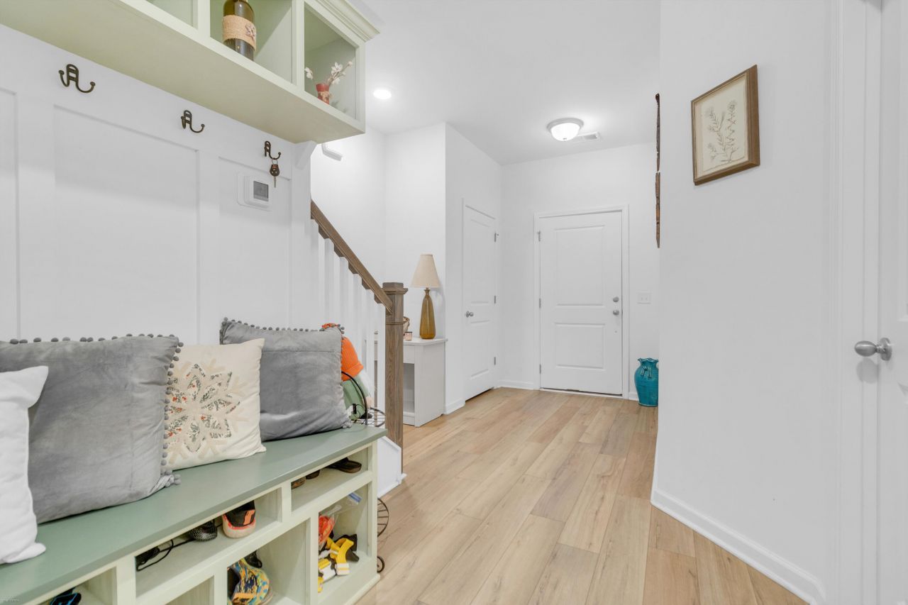 865 Recess Point Dr 25 Drive Photo 7