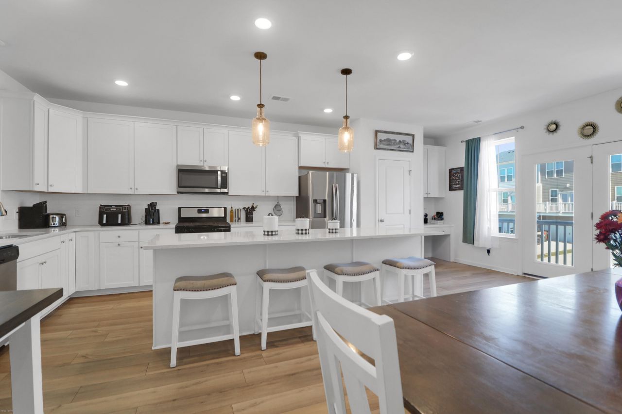 865 Recess Point Dr 25 Drive Photo 9