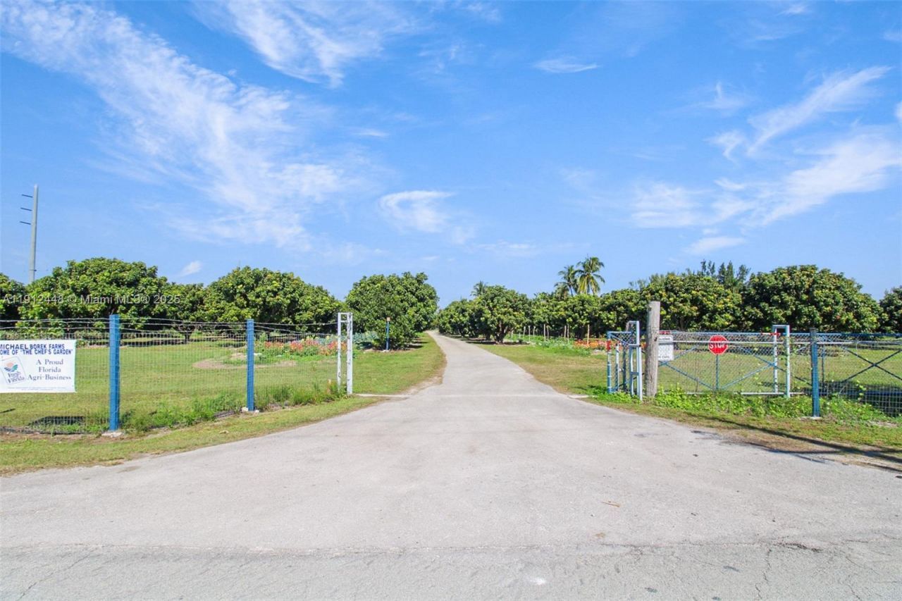 19051 SW 147th Ave, Miami, FL 33187 Photo