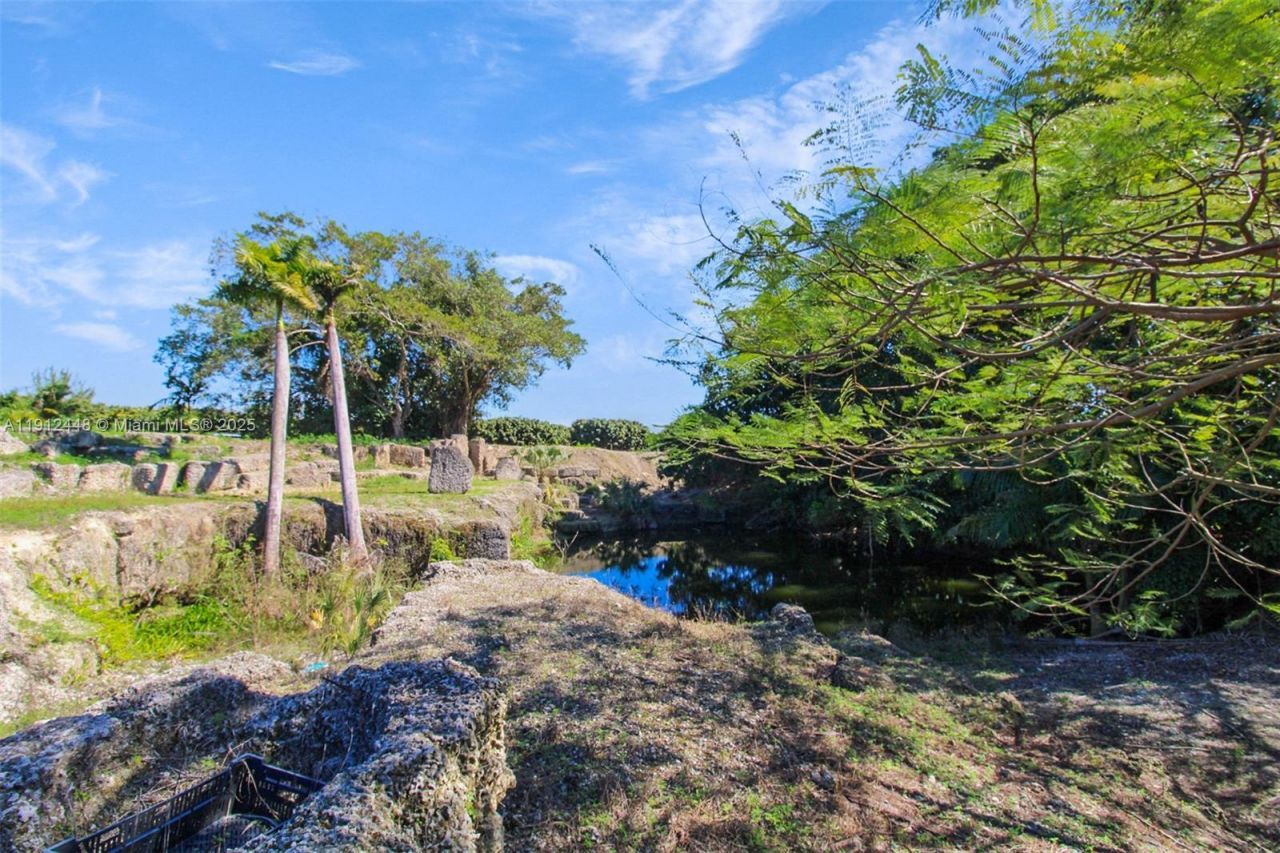 19051 SW 147th Ave, Miami, FL 33187 Photo