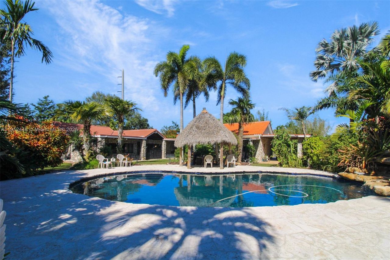 19051 SW 147th Ave, Miami, FL 33187 Photo