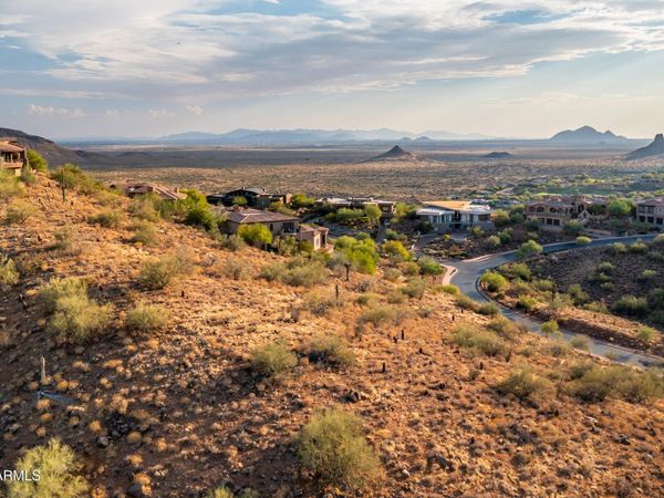 15645 E FIREROCK COUNTRY CLUB Drive, Unit 1, Fountain Hills, AZ 85268