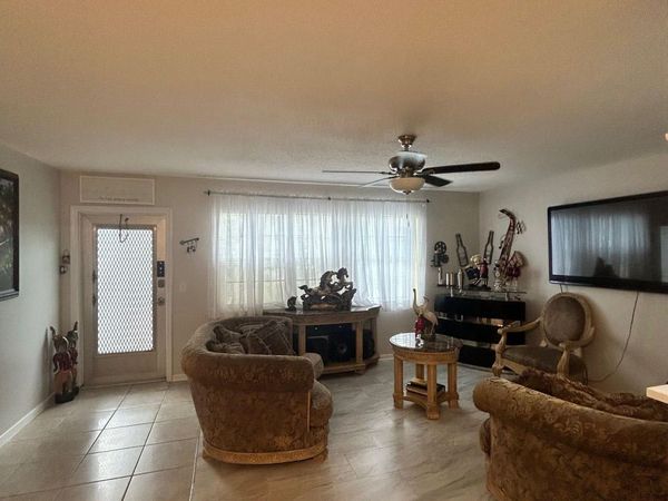 347 Norwich O, West Palm Beach, FL 33417
