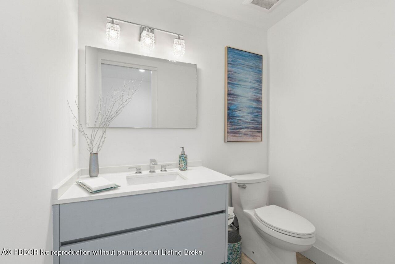 106 Inlet Way, Unit 304, Palm Beach Shores, FL 33404 Photo