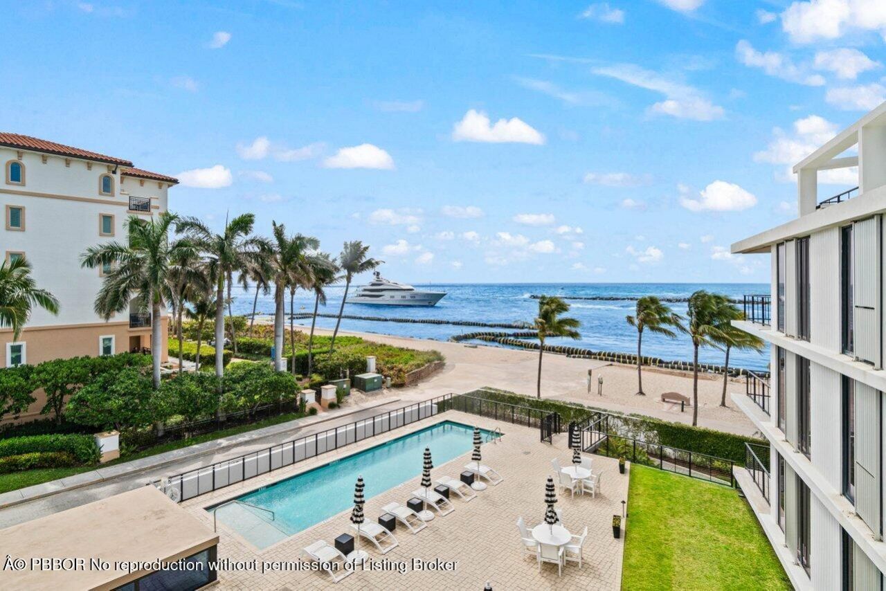 106 Inlet Way, Unit 304, Palm Beach Shores, FL 33404 Photo