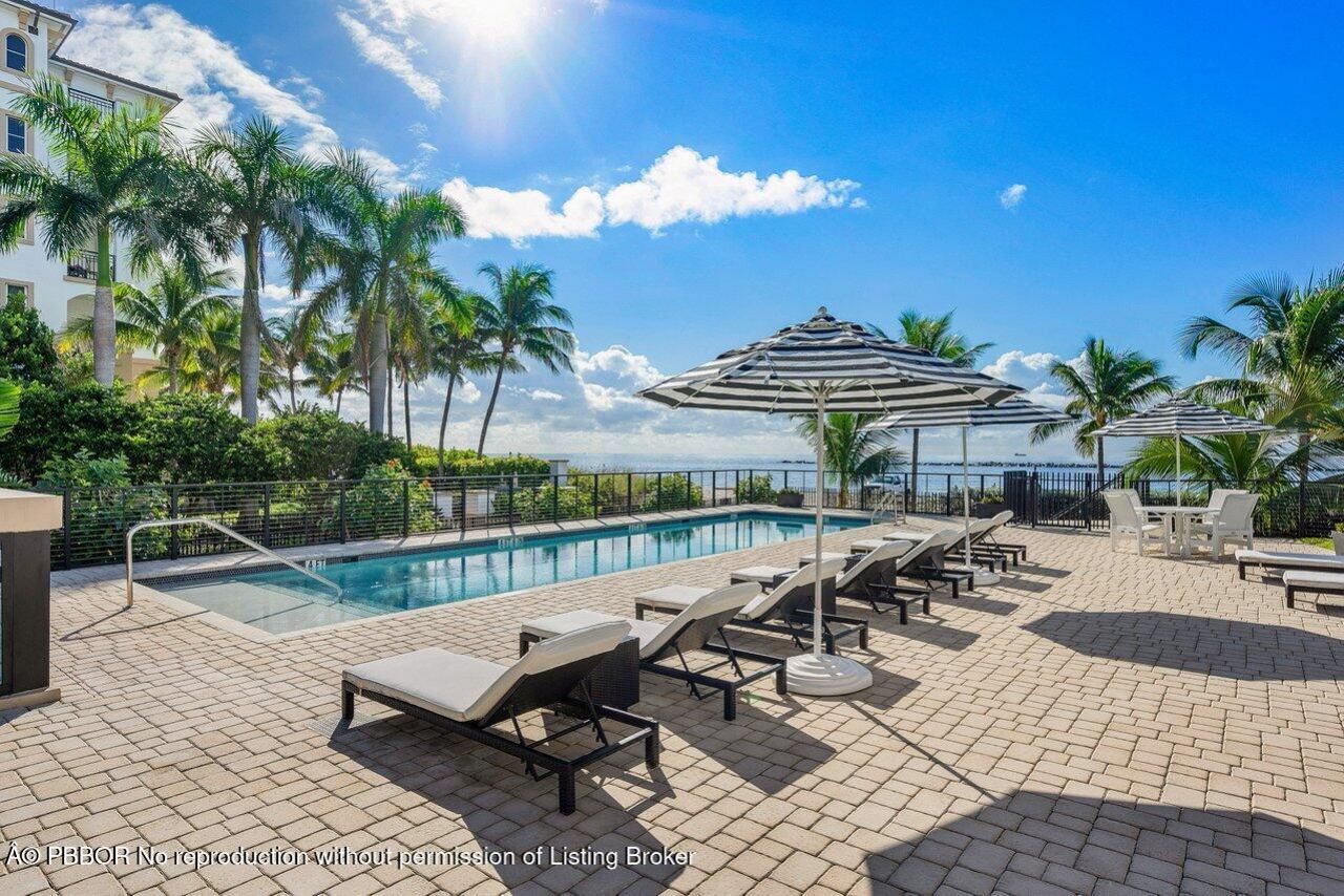 106 Inlet Way, Unit 304, Palm Beach Shores, FL 33404 Photo