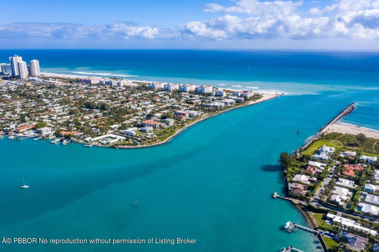 106 Inlet Way, Unit 304, Palm Beach Shores, FL 33404 Photo