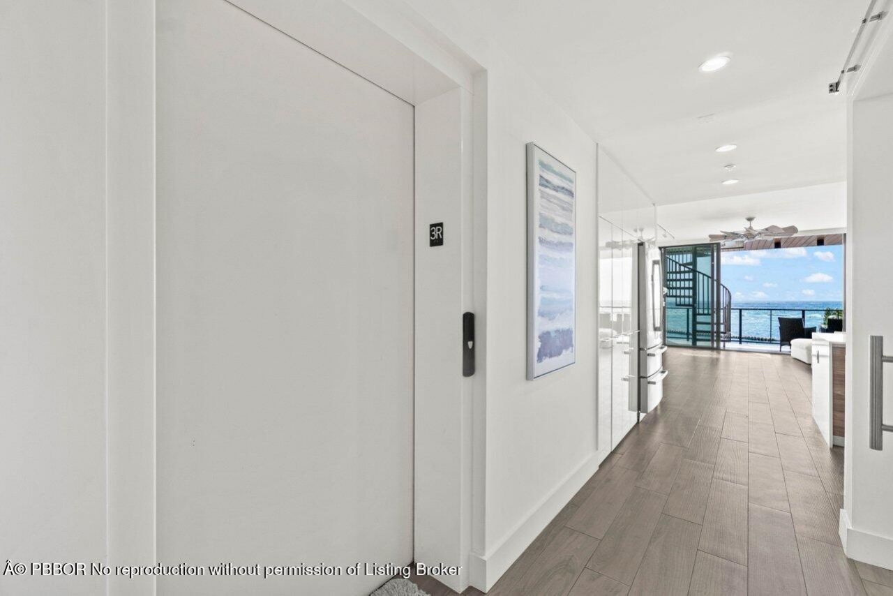 106 Inlet Way, Unit 304, Palm Beach Shores, FL 33404 Photo