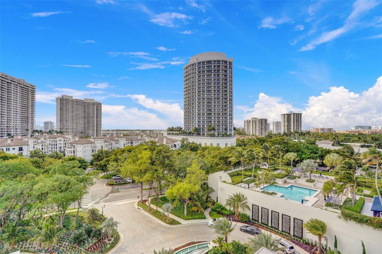 3000 Island Blvd, Unit 903, Aventura, FL 33160 Photo