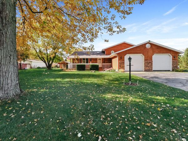 860 N 550 E, Westville, IN 46391