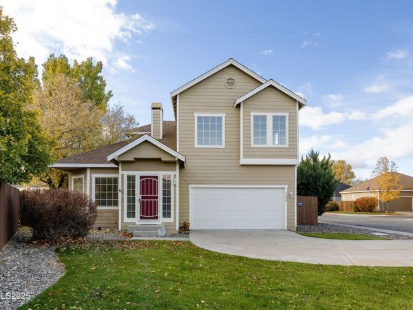 5420 Desert Peach Drive, Sparks, NV 89436