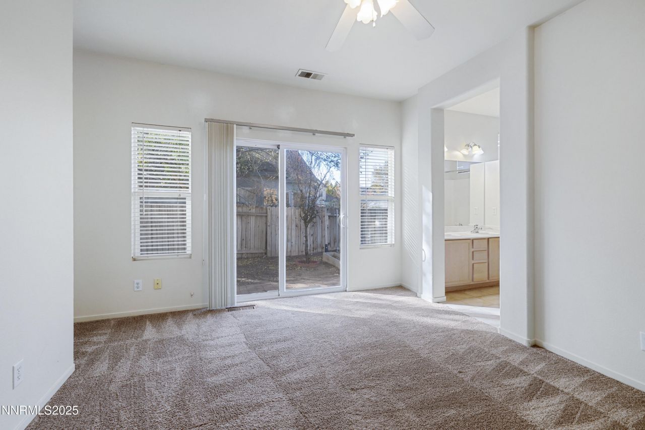 5420 Desert Peach Drive, Sparks, NV 89436 Photo