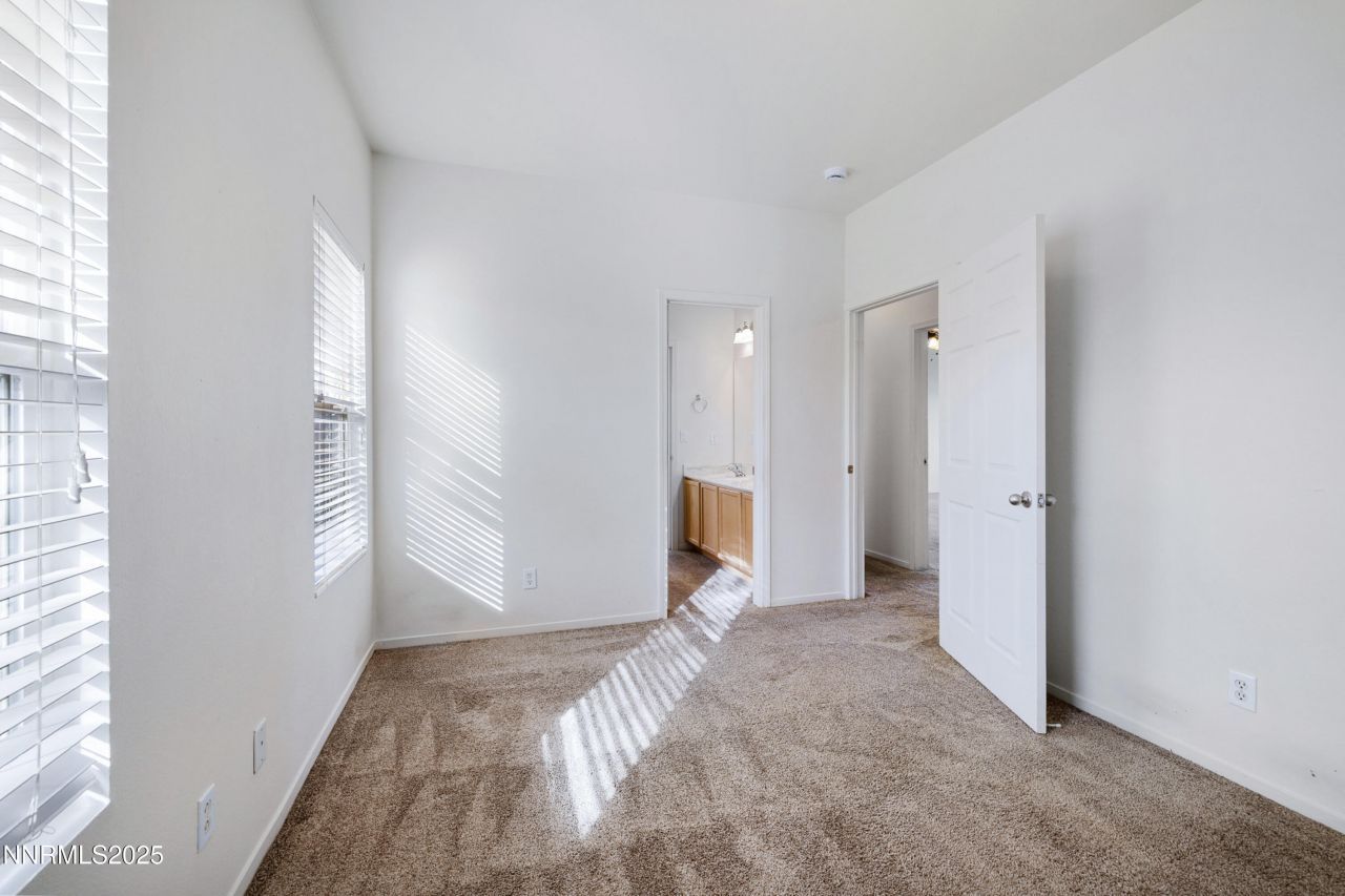 5420 Desert Peach Drive, Sparks, NV 89436 Photo