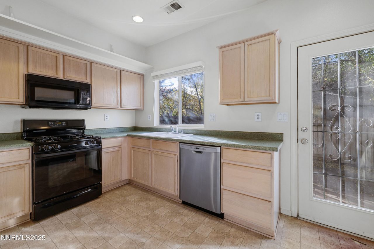 5420 Desert Peach Drive, Sparks, NV 89436 Photo