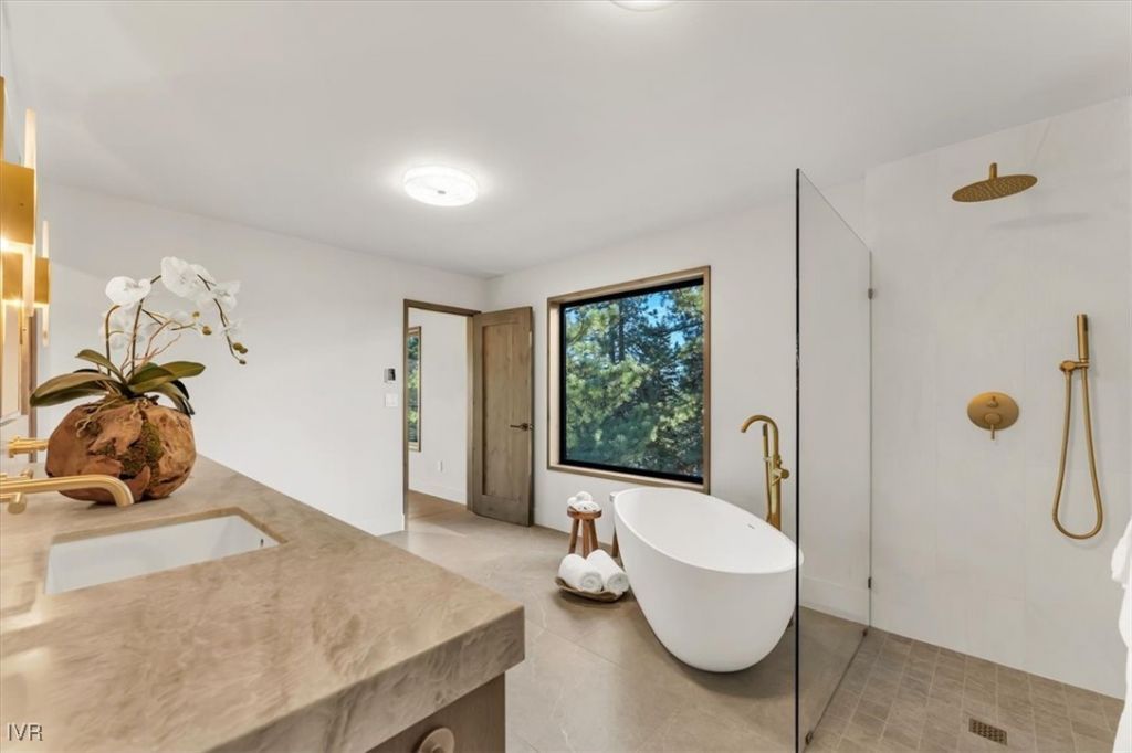 877 Tyner, Incline Village, NV 89451 Photo