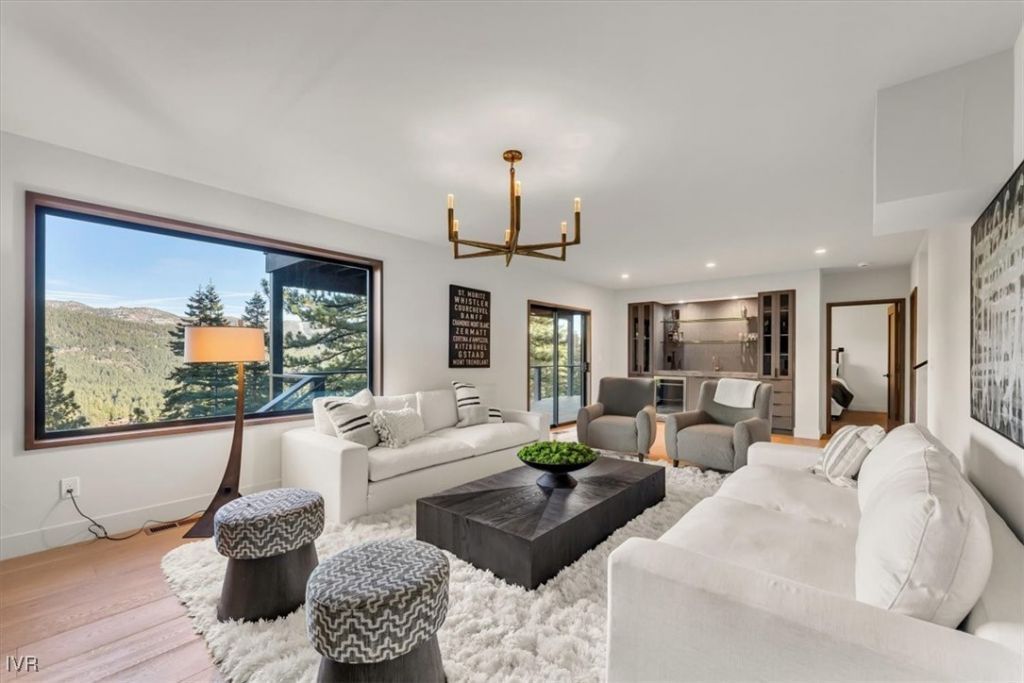 877 Tyner, Incline Village, NV 89451 Photo