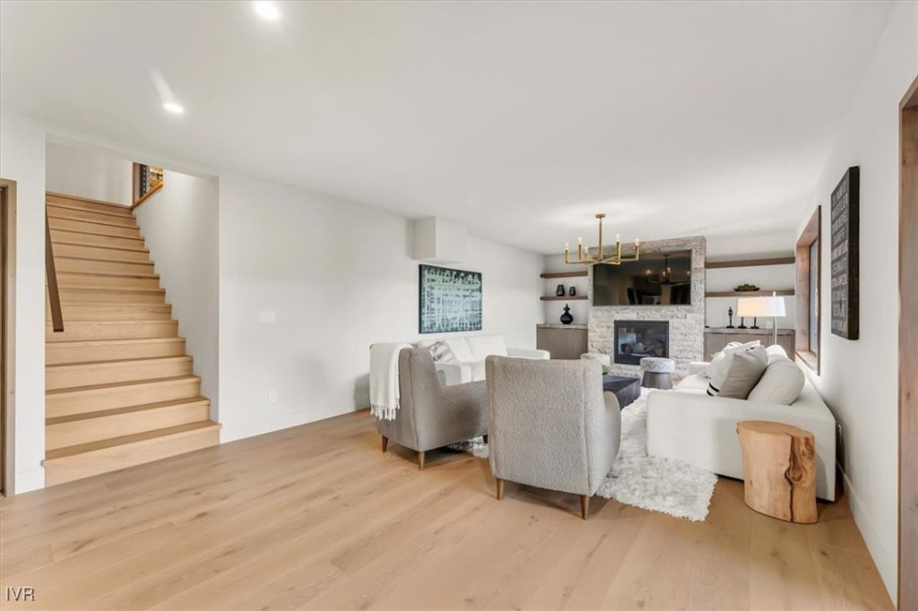 877 Tyner, Incline Village, NV 89451 Photo