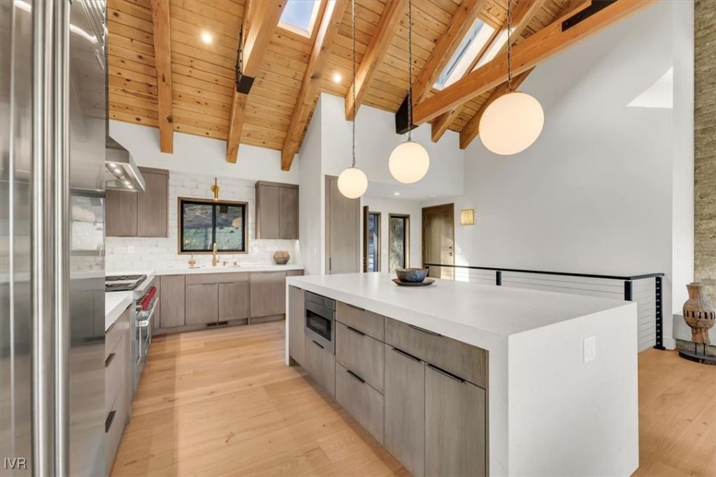 877 Tyner, Incline Village, NV 89451 Photo