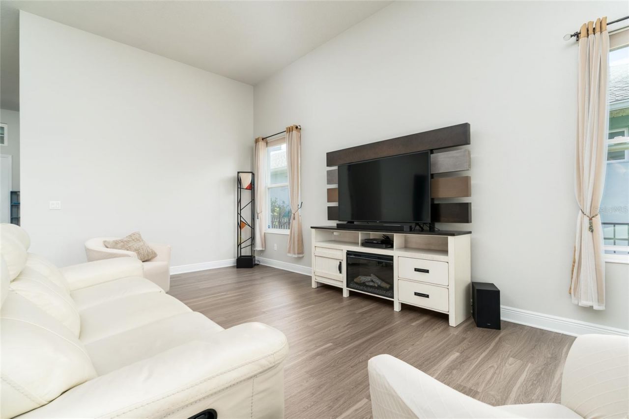 3020 King Palm Drive, New Smyrna Beach, FL 32168 Photo