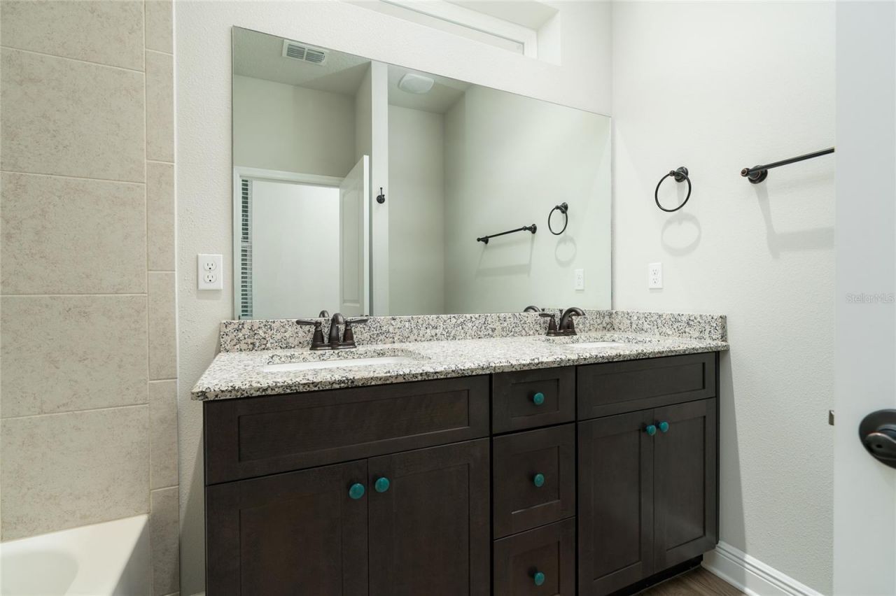 3020 King Palm Drive, New Smyrna Beach, FL 32168 Photo