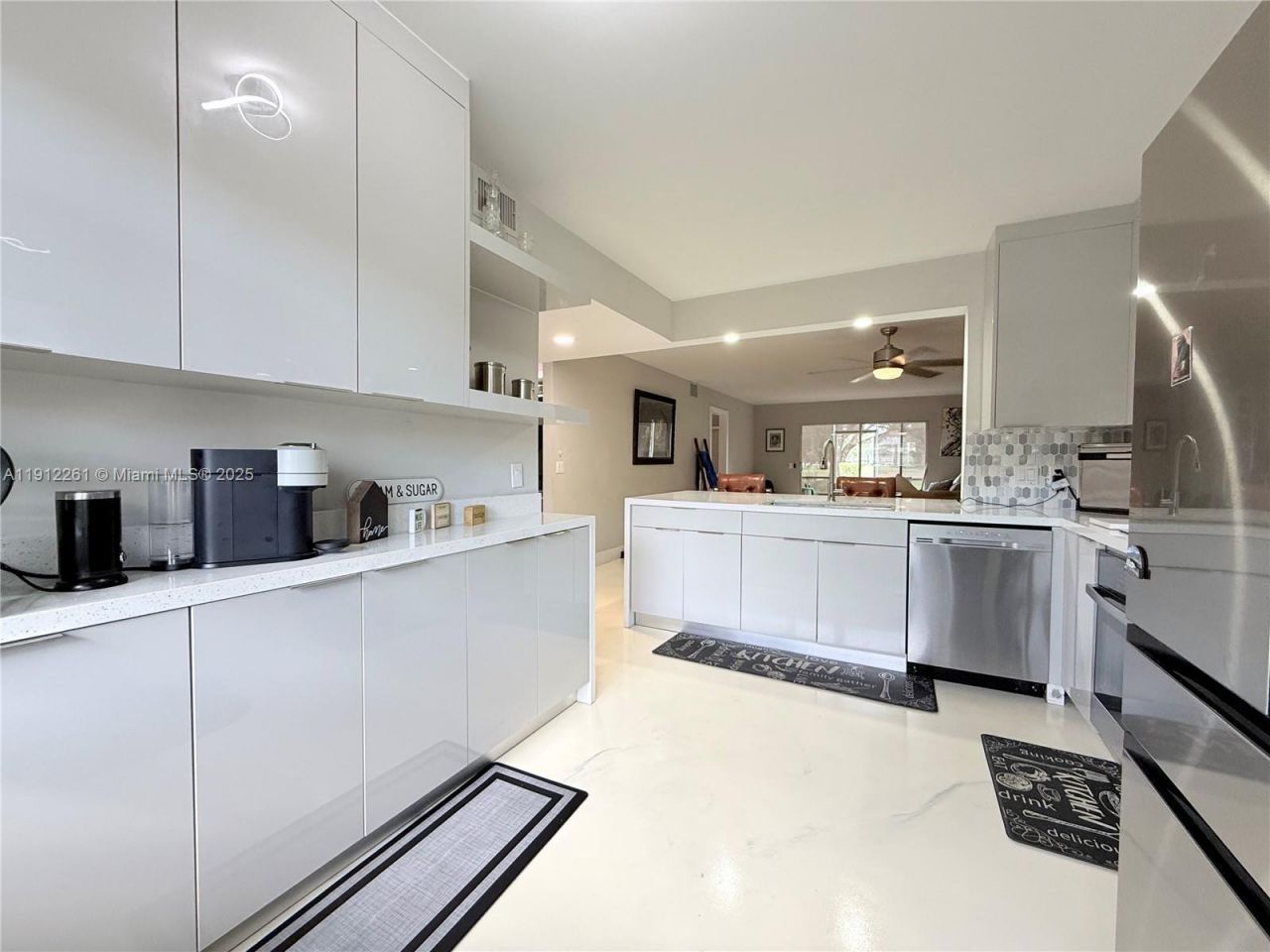 900 SW 128th Ave, Unit 105D, Pembroke Pines, FL 33027 Photo