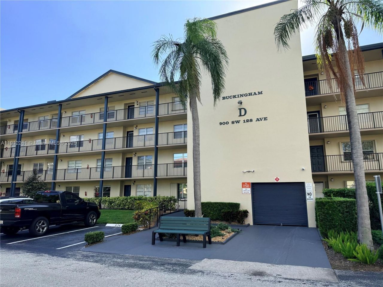 900 SW 128th Ave, Unit 105D, Pembroke Pines, FL 33027 Photo