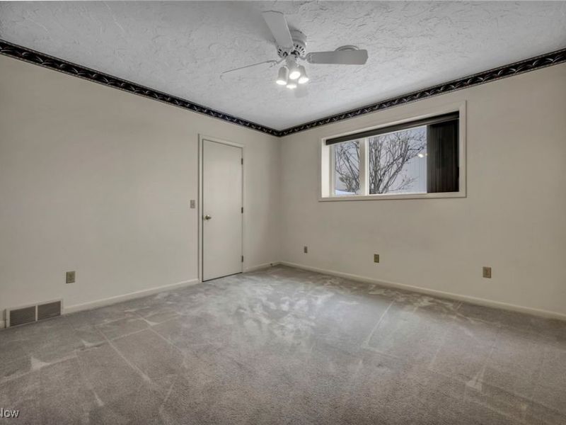 4670 Figgie Drive, Willoughby, OH 44094 Photo 26