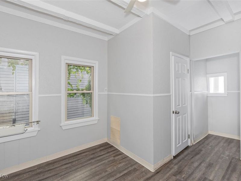 1975 E 124th Place, Cleveland, OH 44106 Photo 12