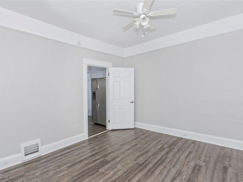 1975 E 124th Place, Cleveland, OH 44106 Photo 18