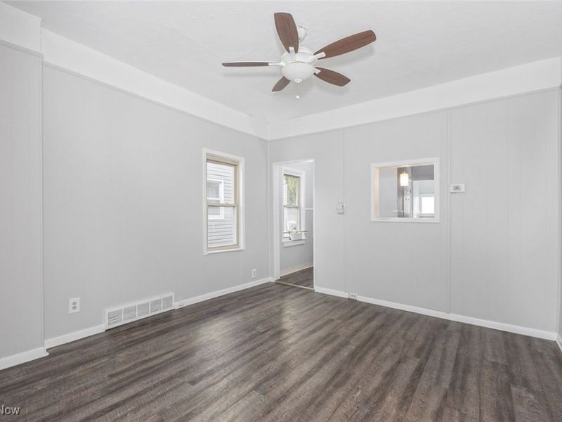 1975 E 124th Place, Cleveland, OH 44106 Photo 4