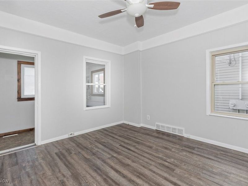 1975 E 124th Place, Cleveland, OH 44106 Photo 5