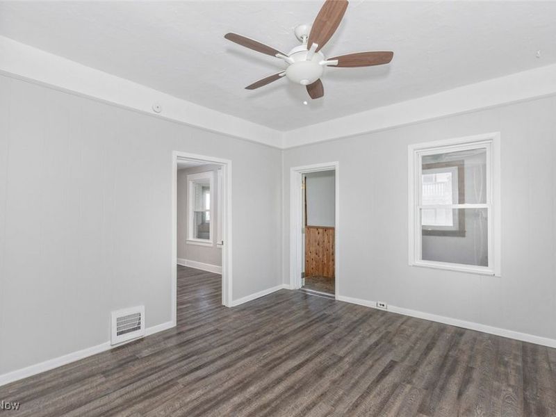 1975 E 124th Place, Cleveland, OH 44106 Photo 6