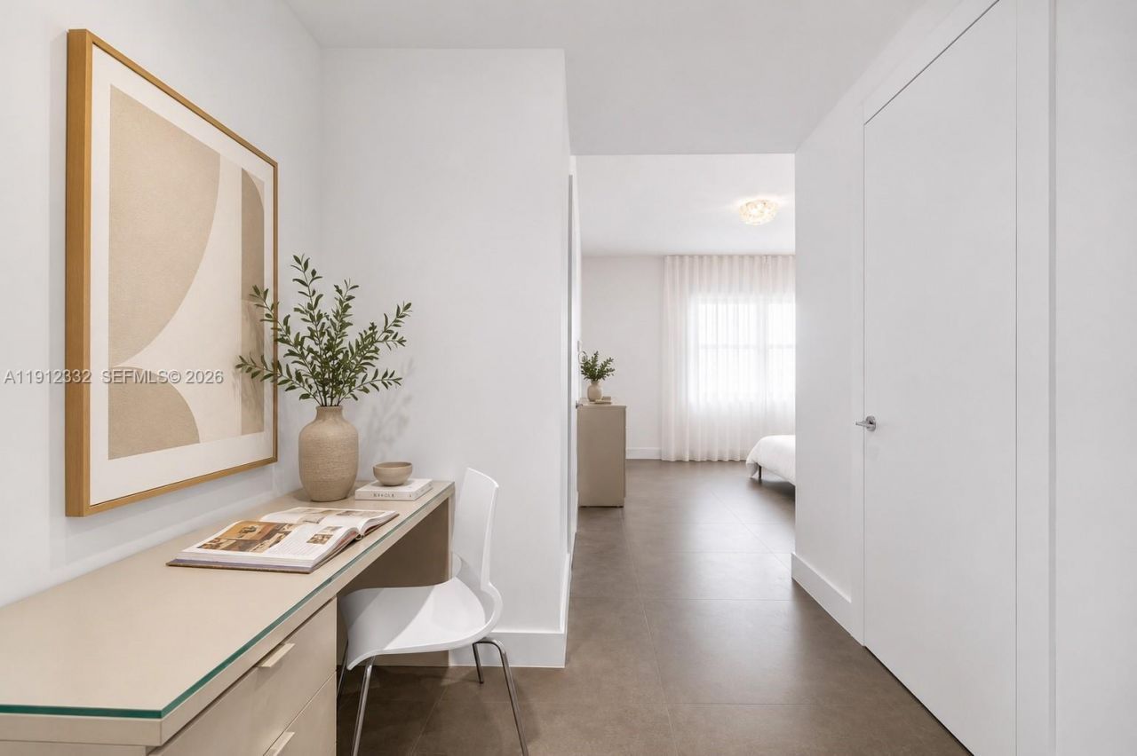 6103 Aqua Ave, Unit 504, Miami Beach, FL 33141 Photo