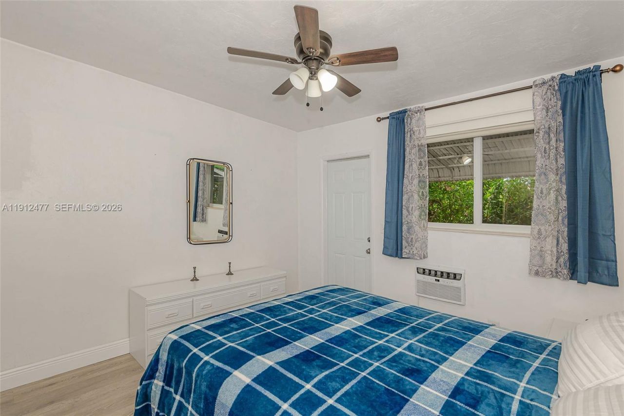 2524 Hayes St, Unit 9, Hollywood, FL 33020 Photo
