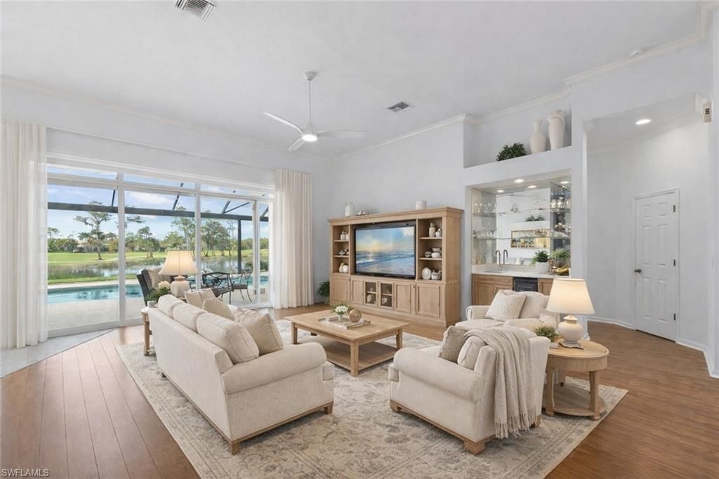 12384 Eagle Ct, Estero, FL 33928 Main Photo