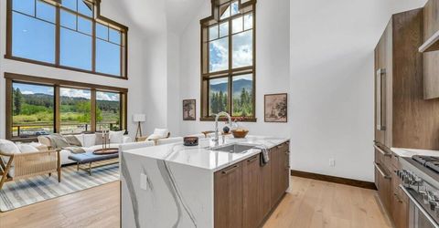 46 Beach Club Drive, Unit 905, Stateline, NV 89449 Photo