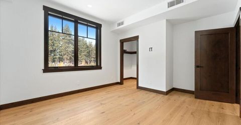 46 Beach Club Drive, Unit 905, Stateline, NV 89449 Photo