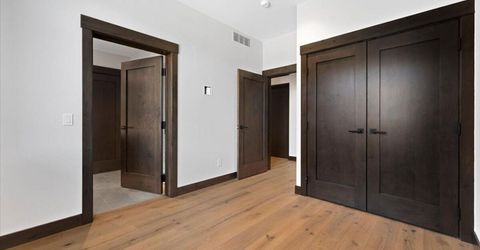 46 Beach Club Drive, Unit 905, Stateline, NV 89449 Photo