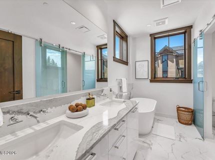 46 Beach Club Drive, Unit 905, Stateline, NV 89449 Photo