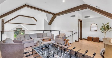 46 Beach Club Drive, Unit 905, Stateline, NV 89449 Photo