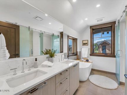 46 Beach Club Drive, Unit 905, Stateline, NV 89449 Photo