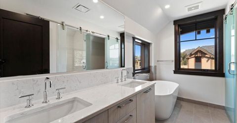 46 Beach Club Drive, Unit 905, Stateline, NV 89449 Photo