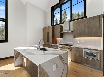 46 Beach Club Drive, Unit 905, Stateline, NV 89449 Photo