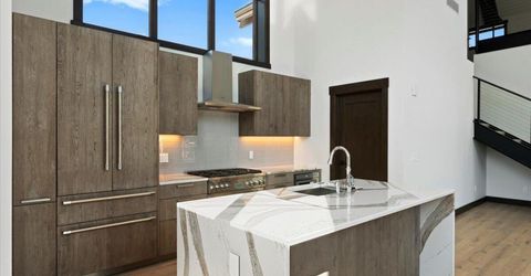 46 Beach Club Drive, Unit 905, Stateline, NV 89449 Photo