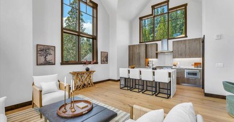 46 Beach Club Drive, Unit 905, Stateline, NV 89449 Photo