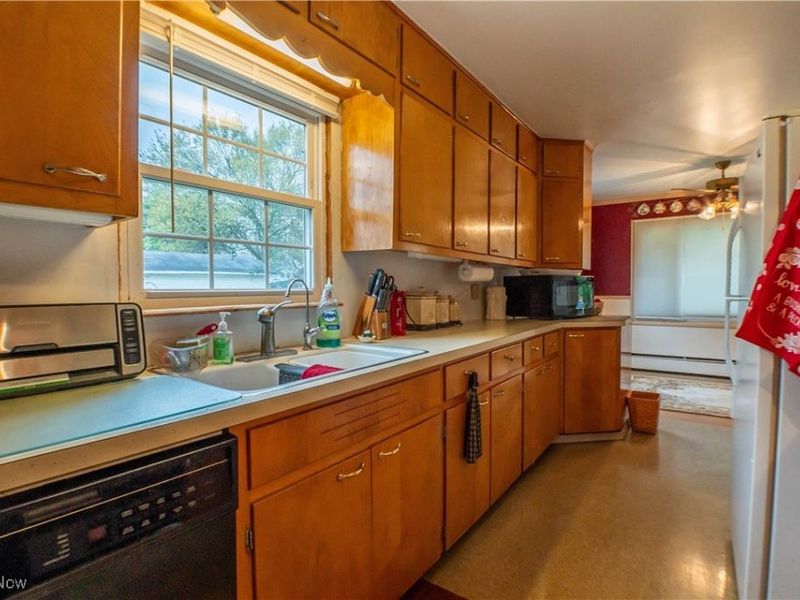 480 Wirth Avenue, Akron, OH 44312 Photo 18