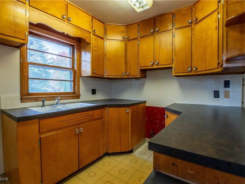 480 Wirth Avenue, Akron, OH 44312 Photo 28